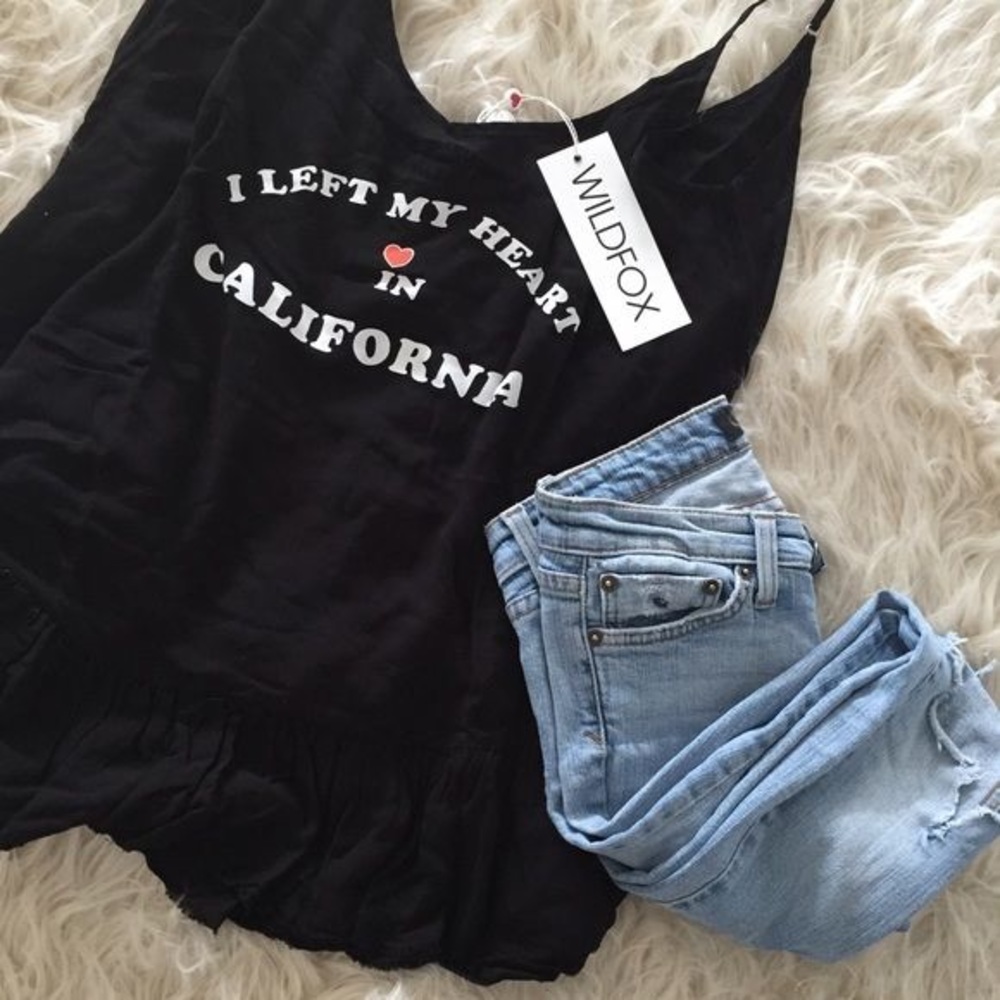 Wild fox “I left my heart in California” sz small